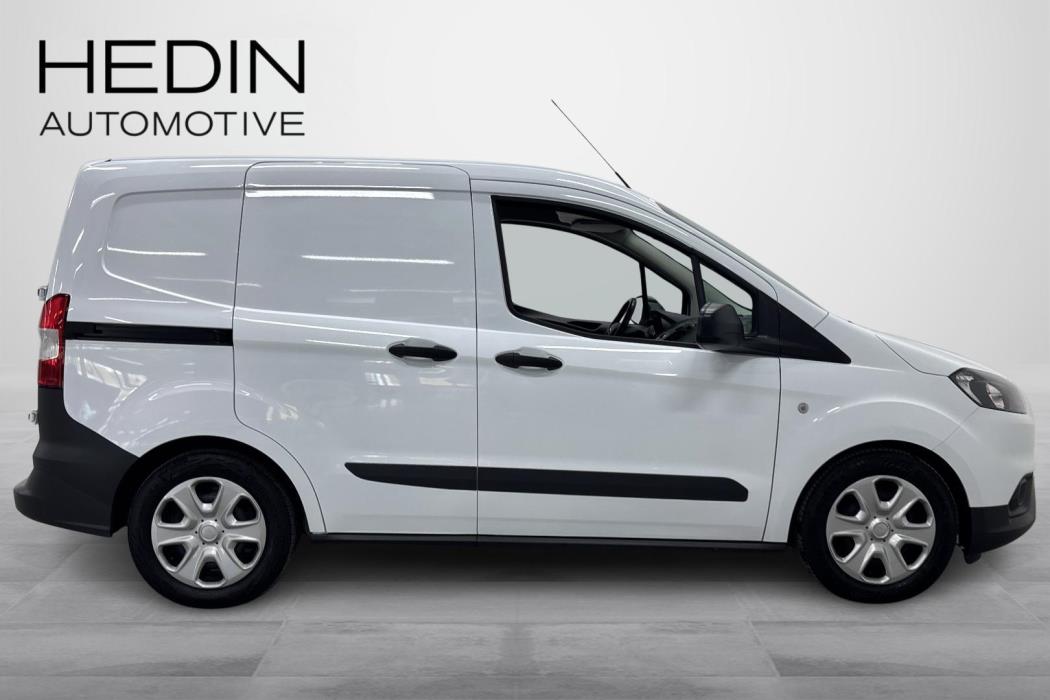 Ford Transit Courier 2023