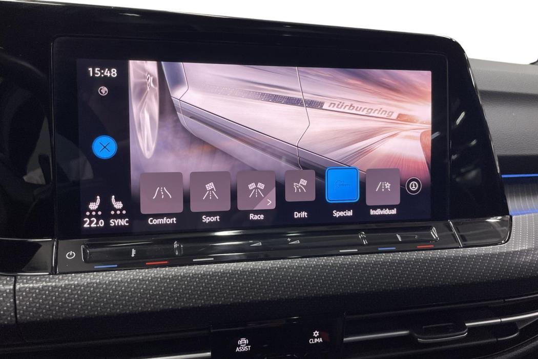 VOLKSWAGEN Golf 2021