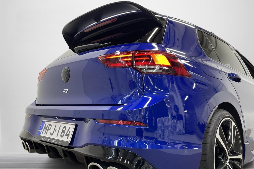 VOLKSWAGEN Golf 2021