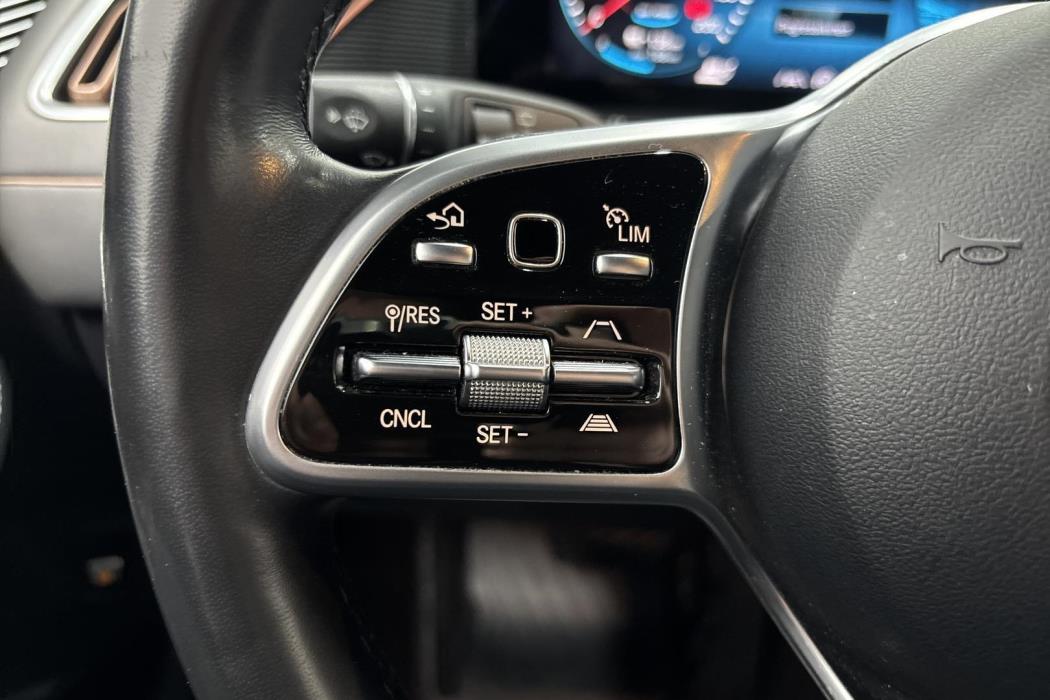 Mercedes-Benz EQC 2022