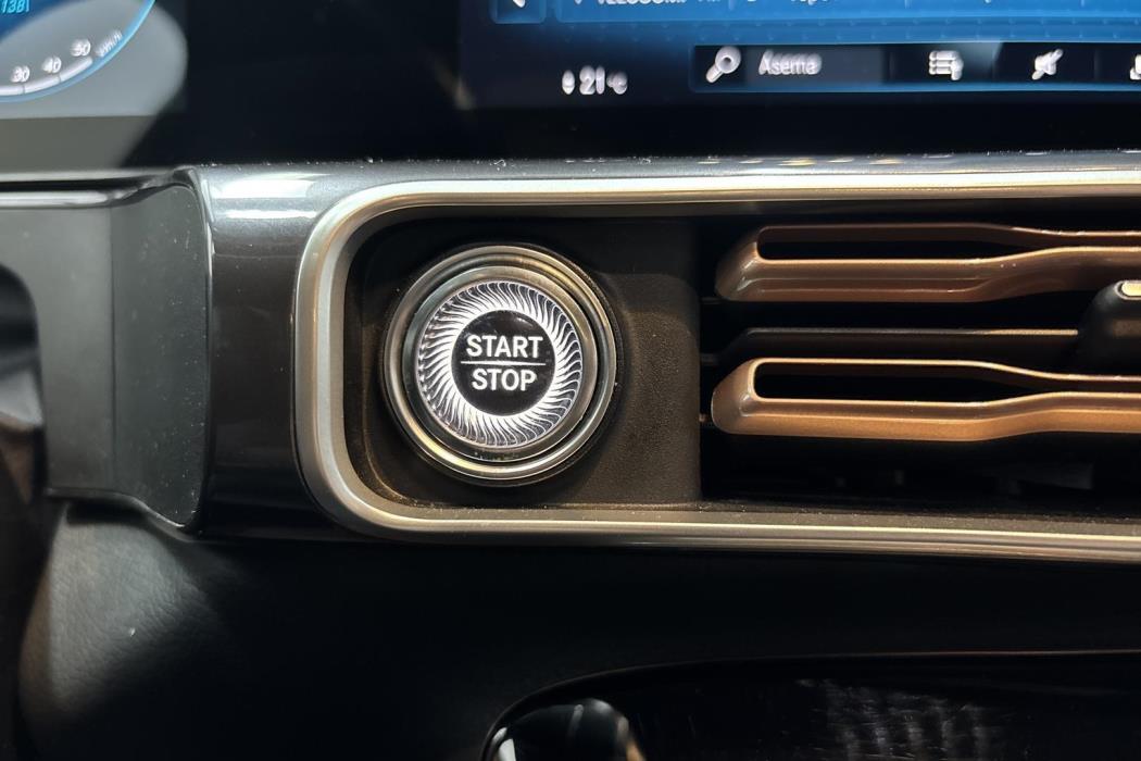 Mercedes-Benz EQC 2022