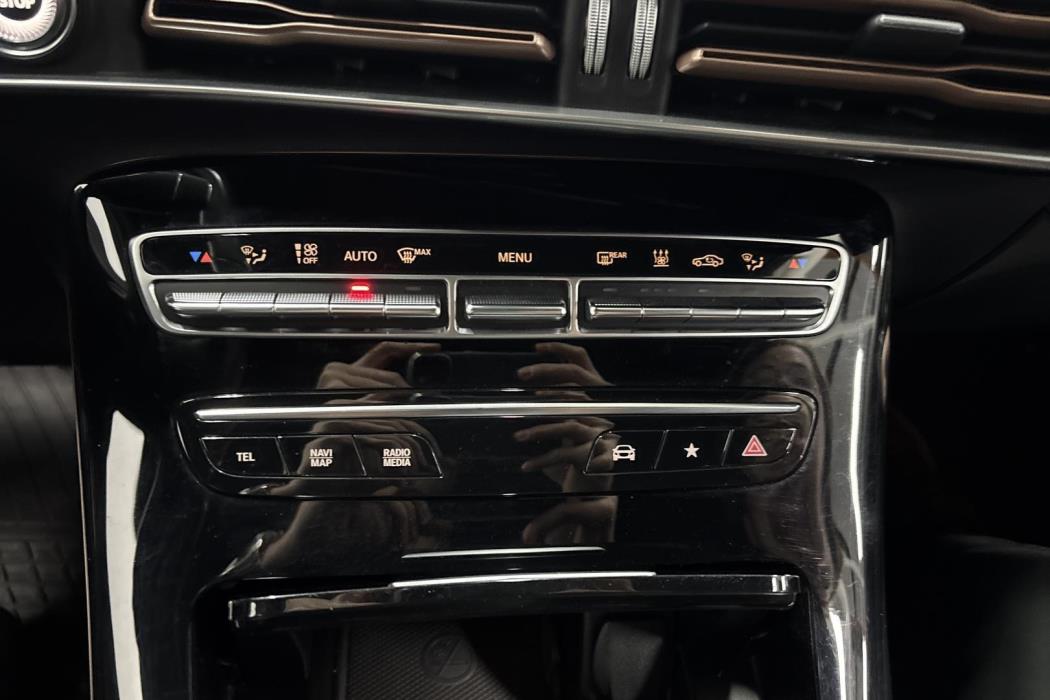 Mercedes-Benz EQC 2022