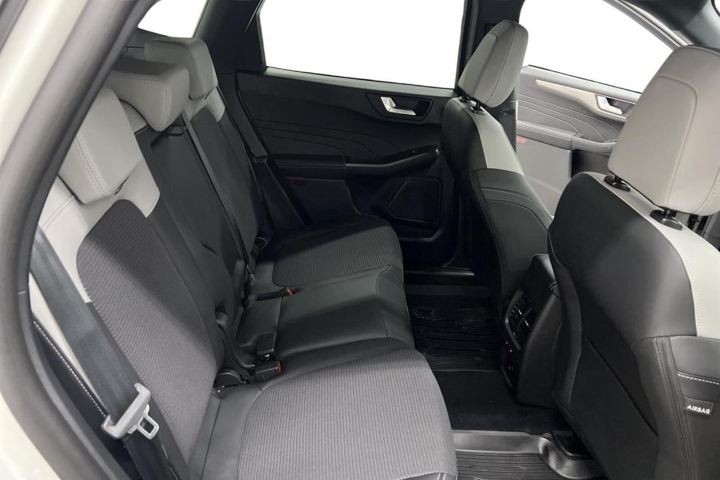 FORD Kuga 2026