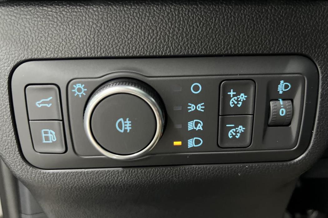 FORD Kuga 2026