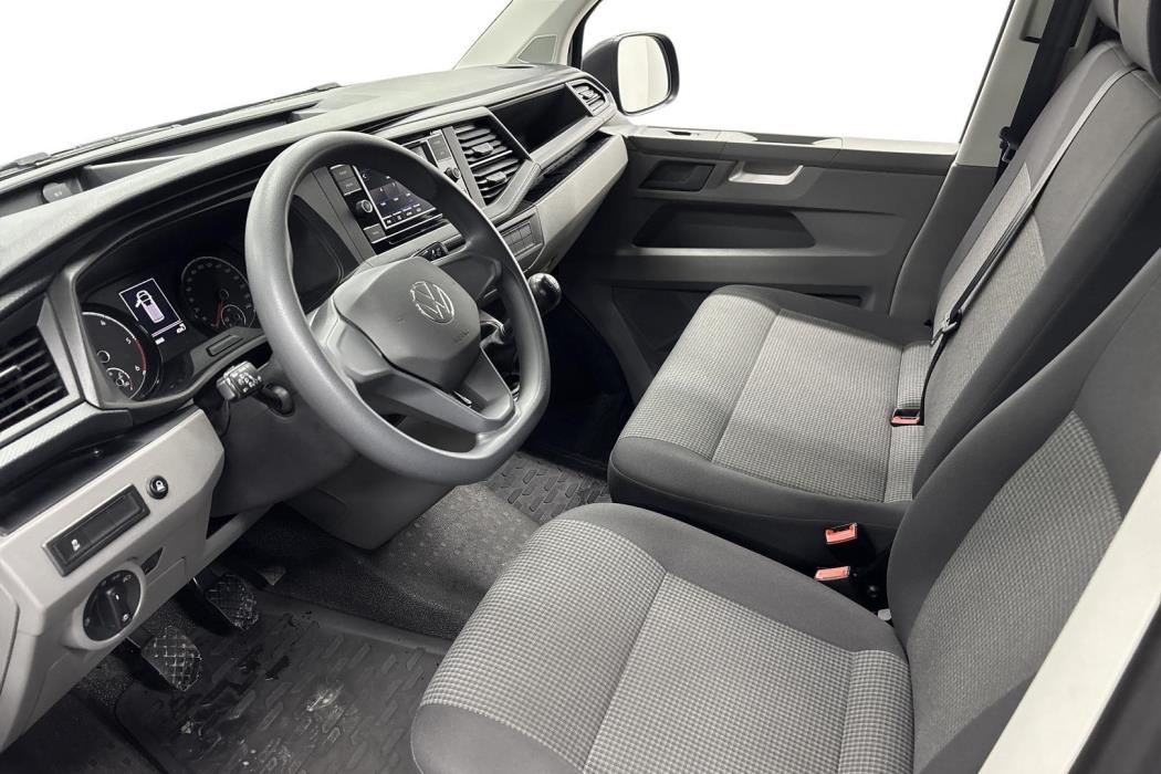 VOLKSWAGEN TRANSPORTER 2021