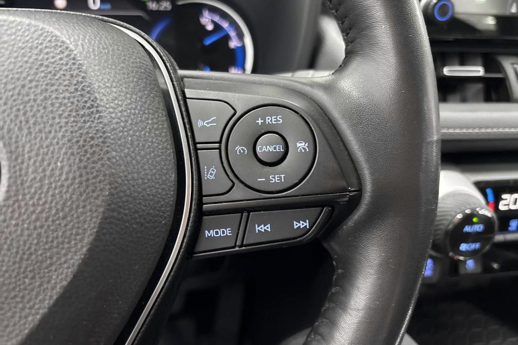 TOYOTA RAV4 2021