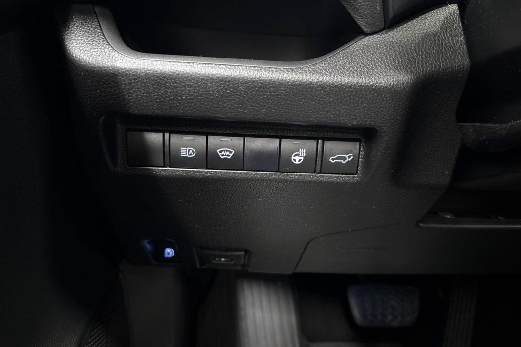 TOYOTA RAV4 2021
