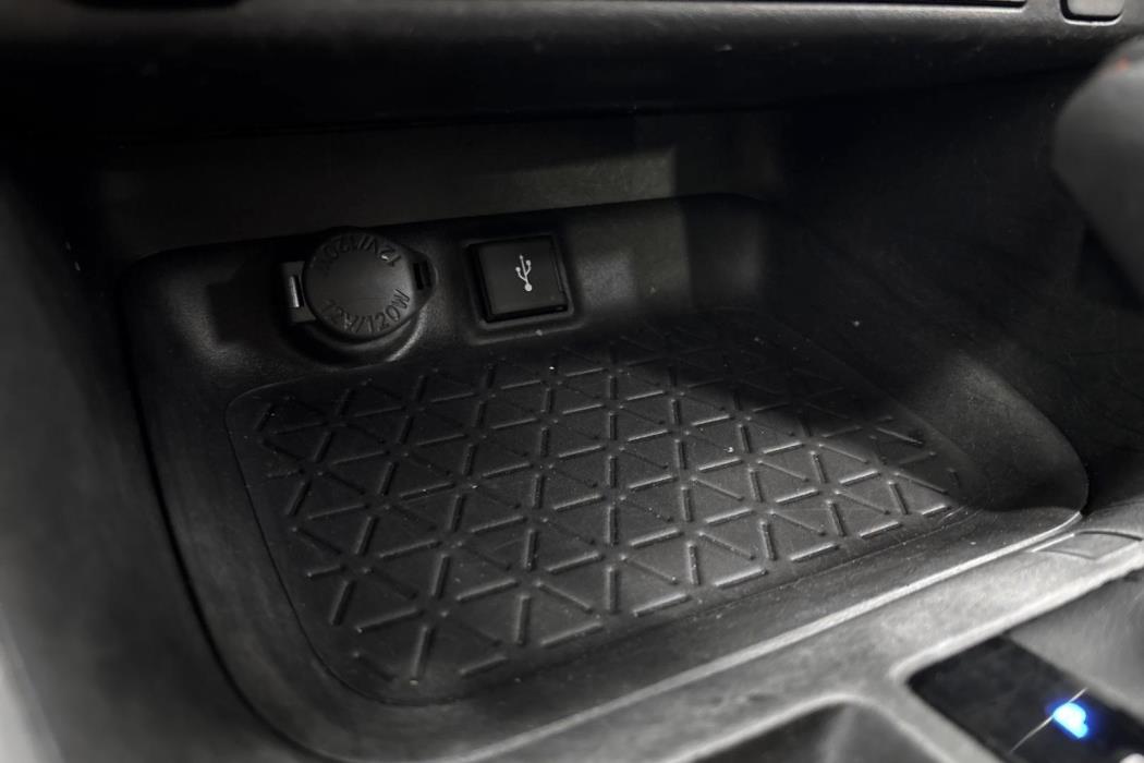 TOYOTA RAV4 2021
