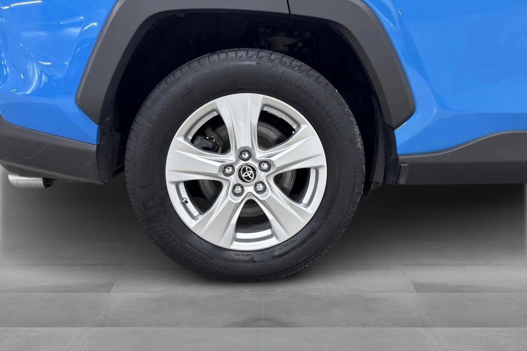 TOYOTA RAV4 2021