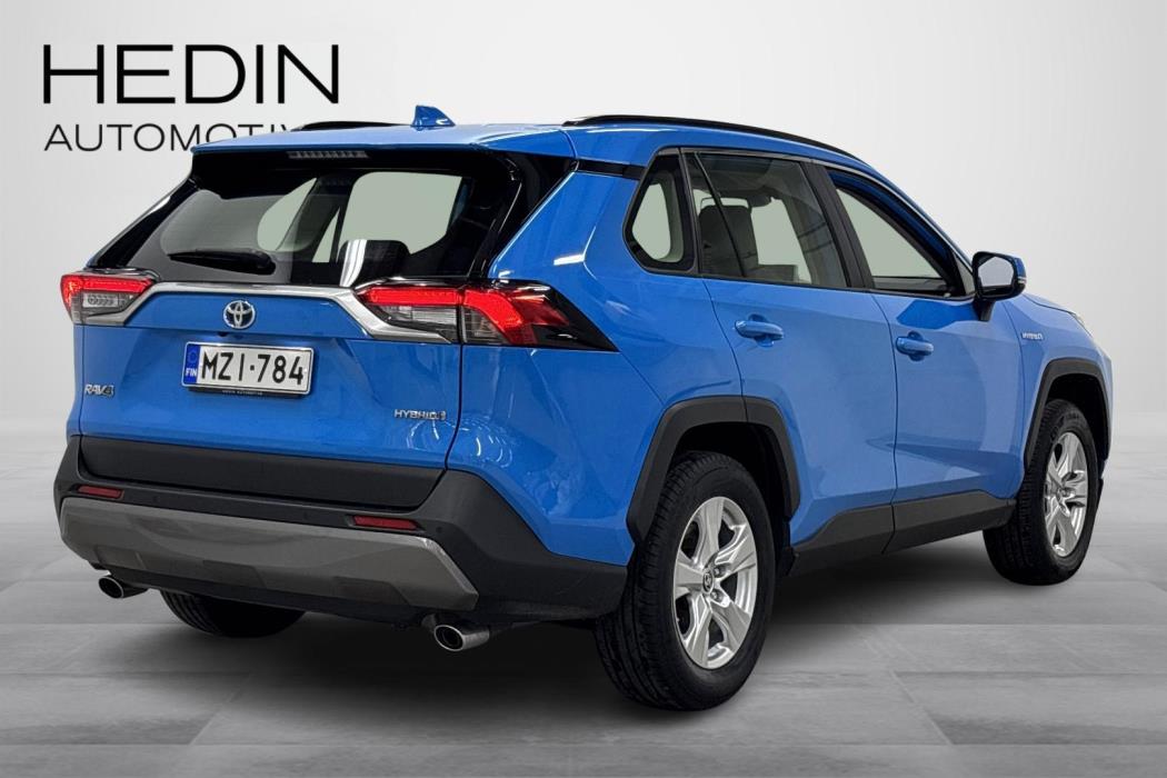 TOYOTA RAV4 2021