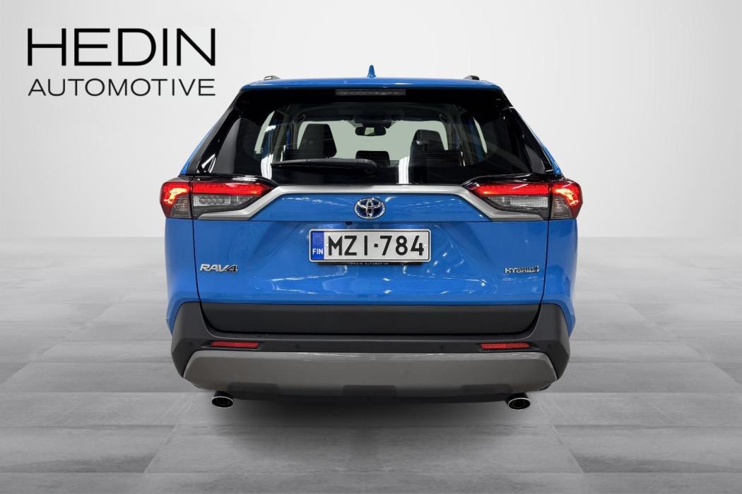 TOYOTA RAV4 2021