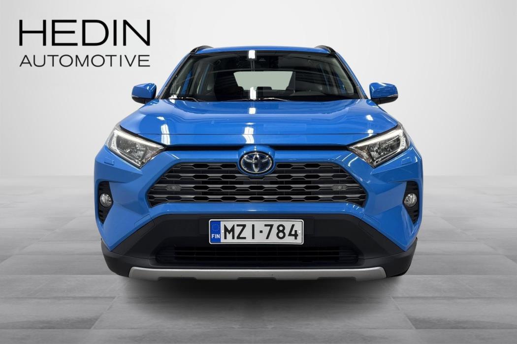 TOYOTA RAV4 2021
