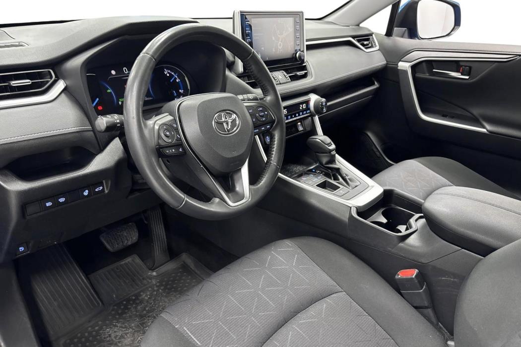TOYOTA RAV4 2021