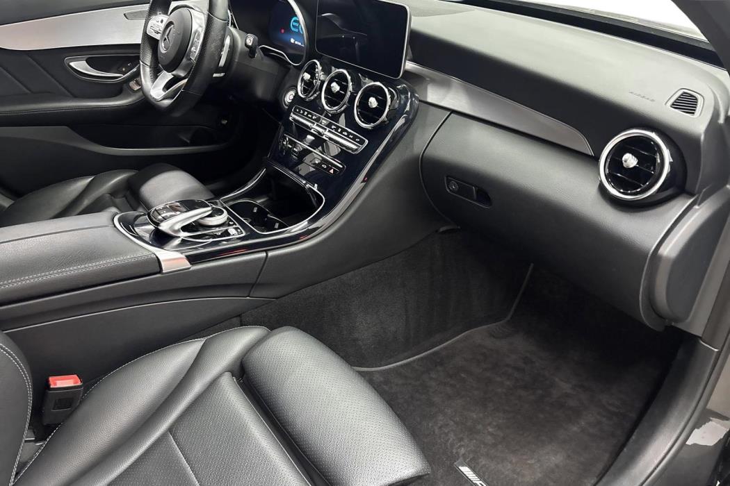 MERCEDES-BENZ C 2020