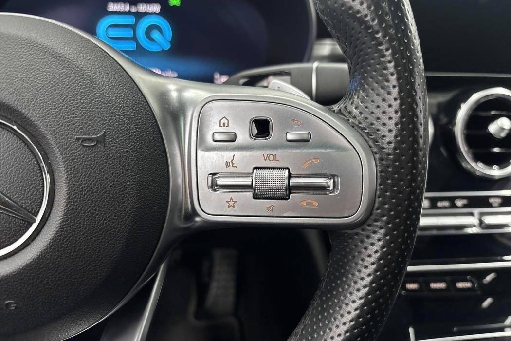 MERCEDES-BENZ C 2020