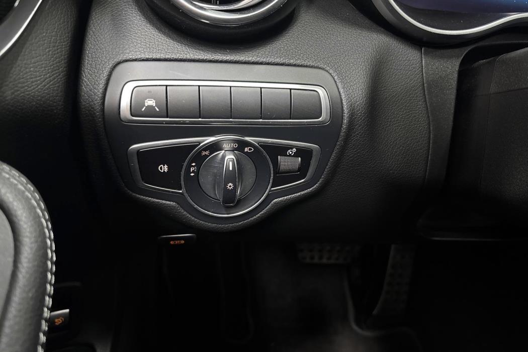 MERCEDES-BENZ C 2020