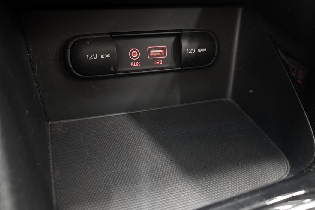 Kia Niro plug-in 2019