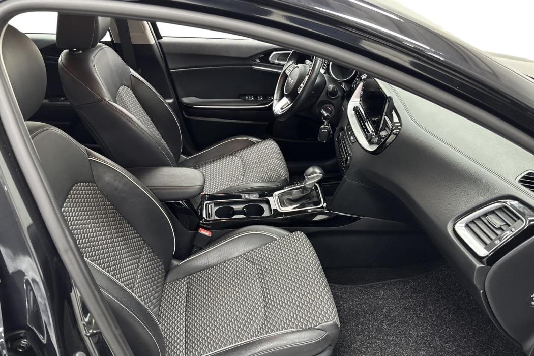 KIA XCeed 2024