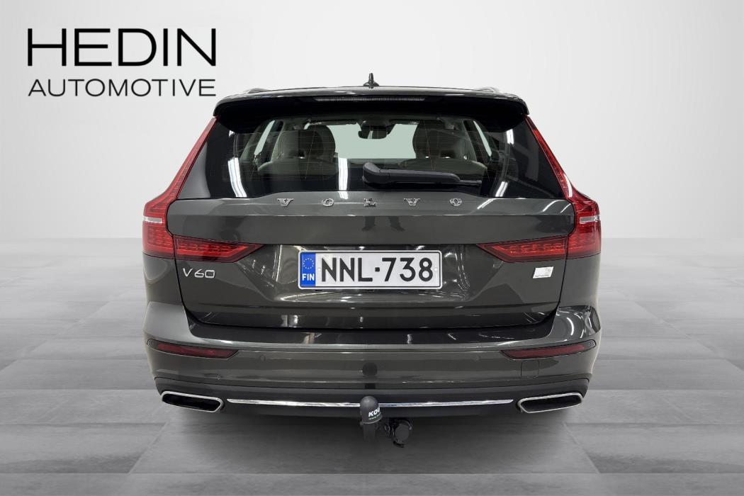 VOLVO V60 2020