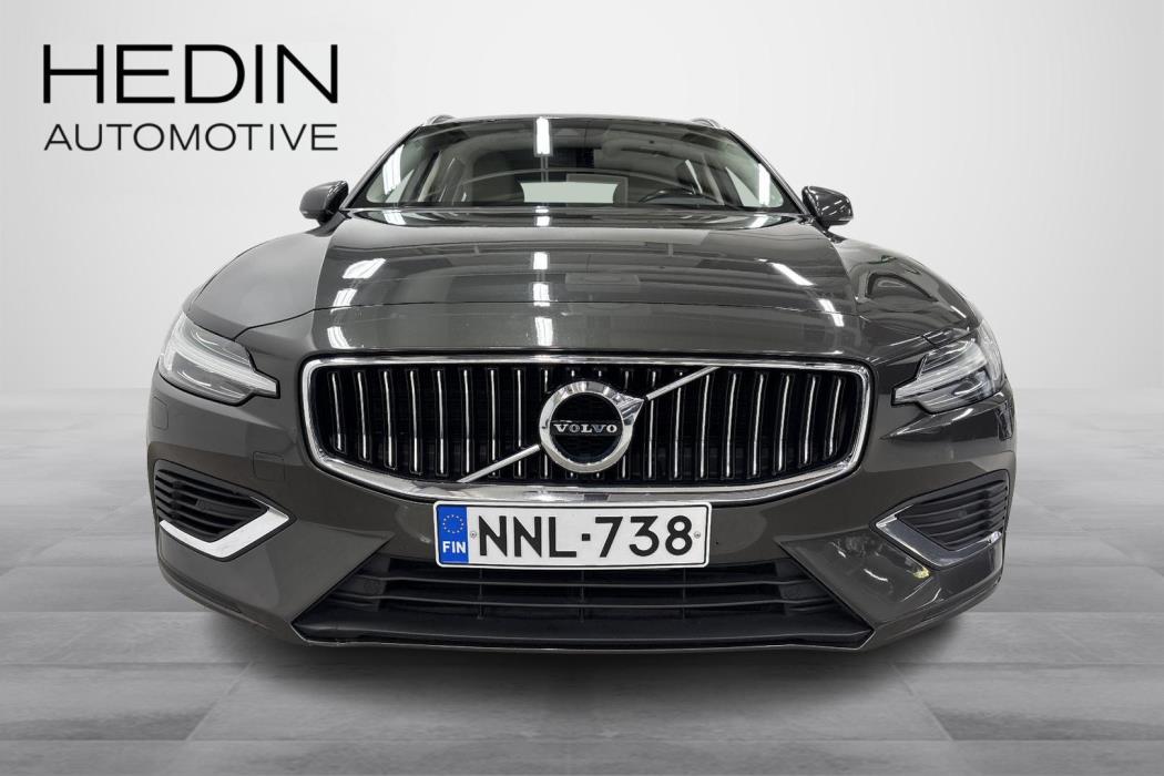 VOLVO V60 2020