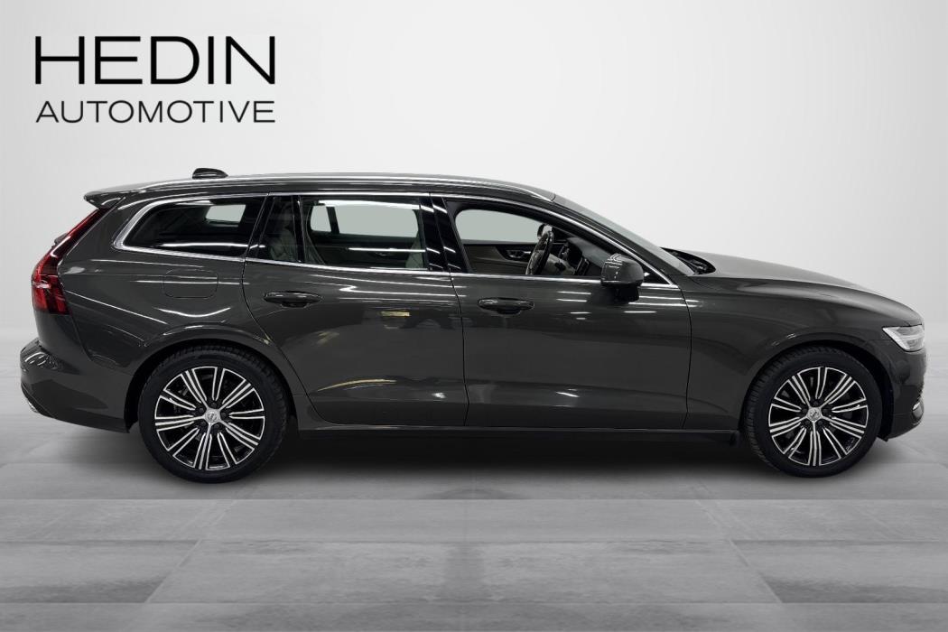 VOLVO V60 2020