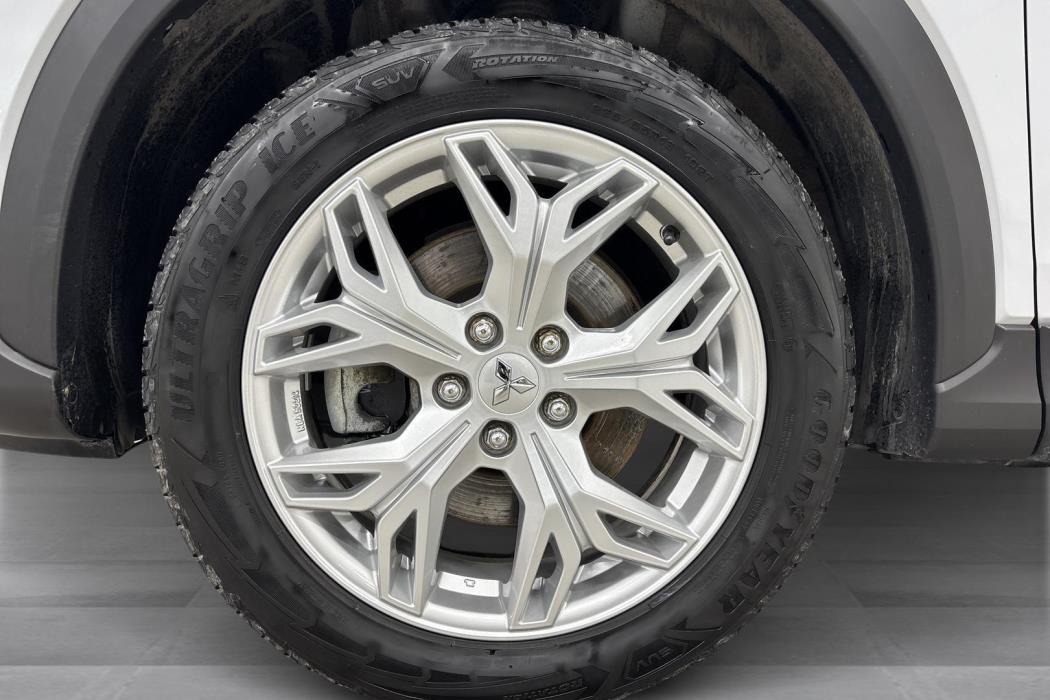 Mitsubishi Eclipse Cross 2023