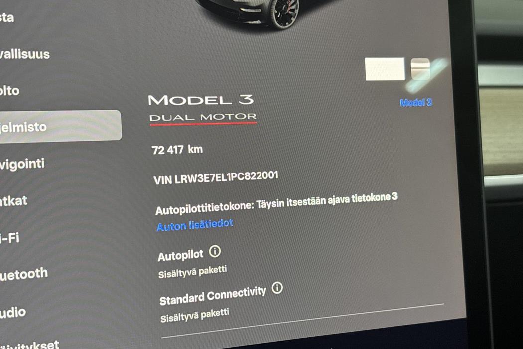 Tesla Model 3 2023