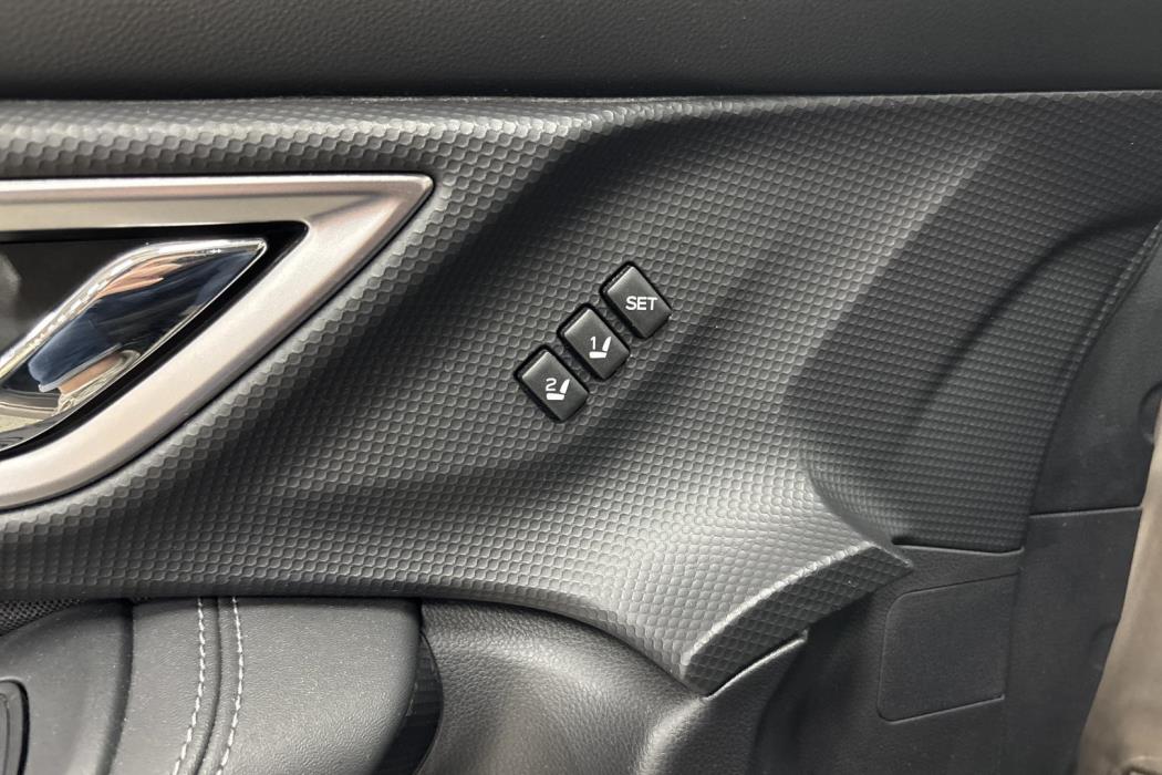 SUBARU FORESTER 2023