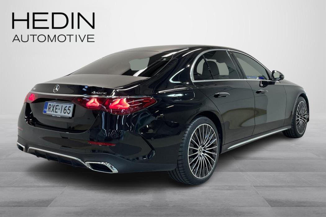 MERCEDES-BENZ E 2024