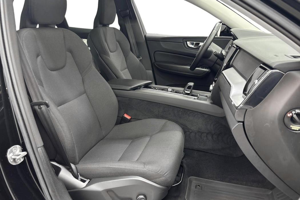 Volvo XC60 2022
