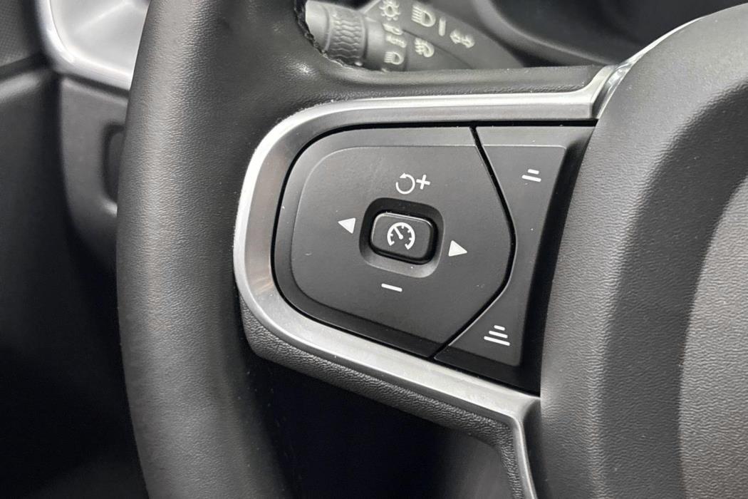 Volvo XC60 2022
