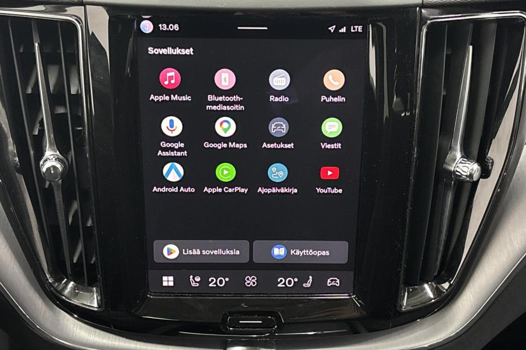 Volvo XC60 2022