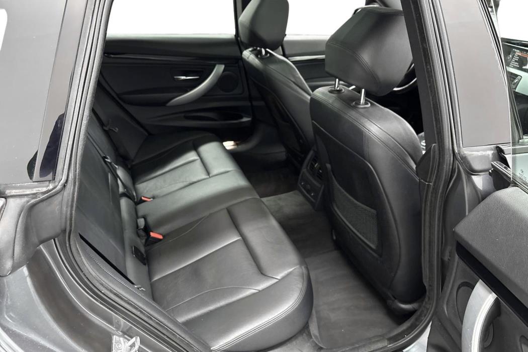 BMW 335 Gran Turismo 2014