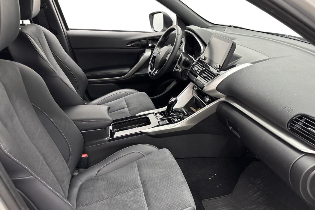 MITSUBISHI Eclipse Cross 2024