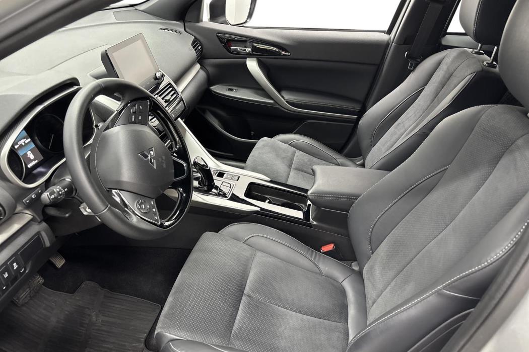 MITSUBISHI Eclipse Cross 2024