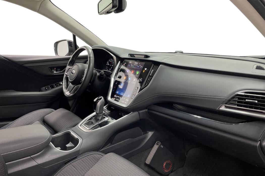 SUBARU OUTBACK 2023
