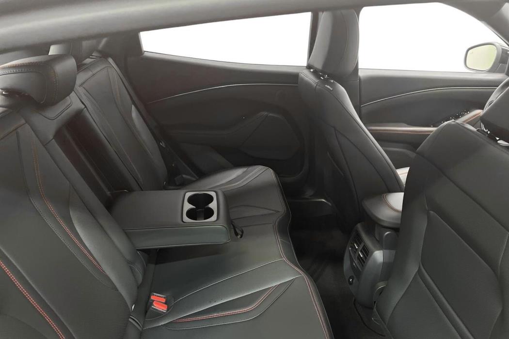 Ford Mustang Mach-E 2026