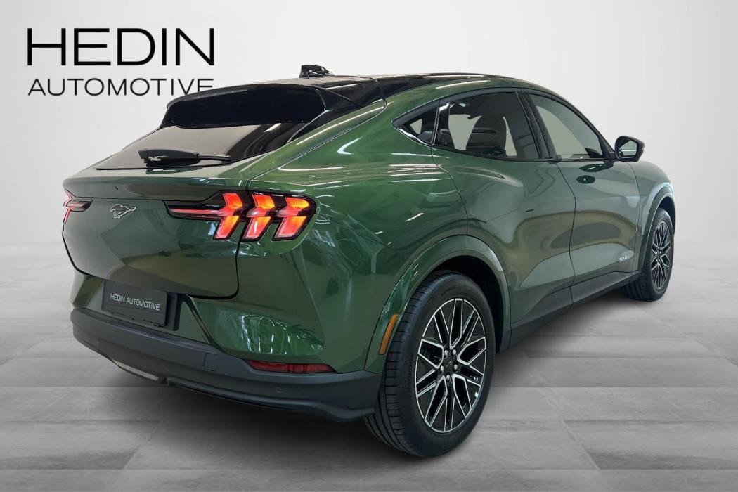 Ford Mustang Mach-E 2026