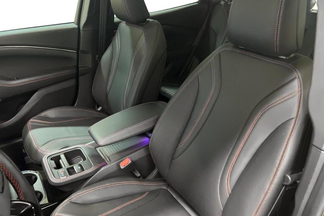 Ford Mustang Mach-E 2026