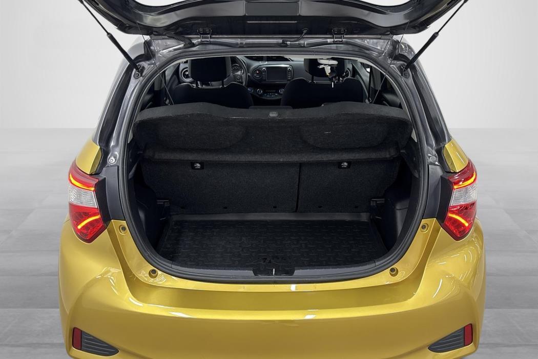 TOYOTA YARIS 2019