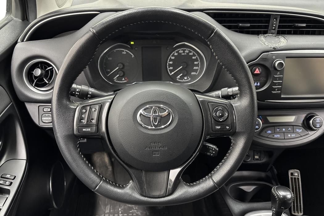 TOYOTA YARIS 2019