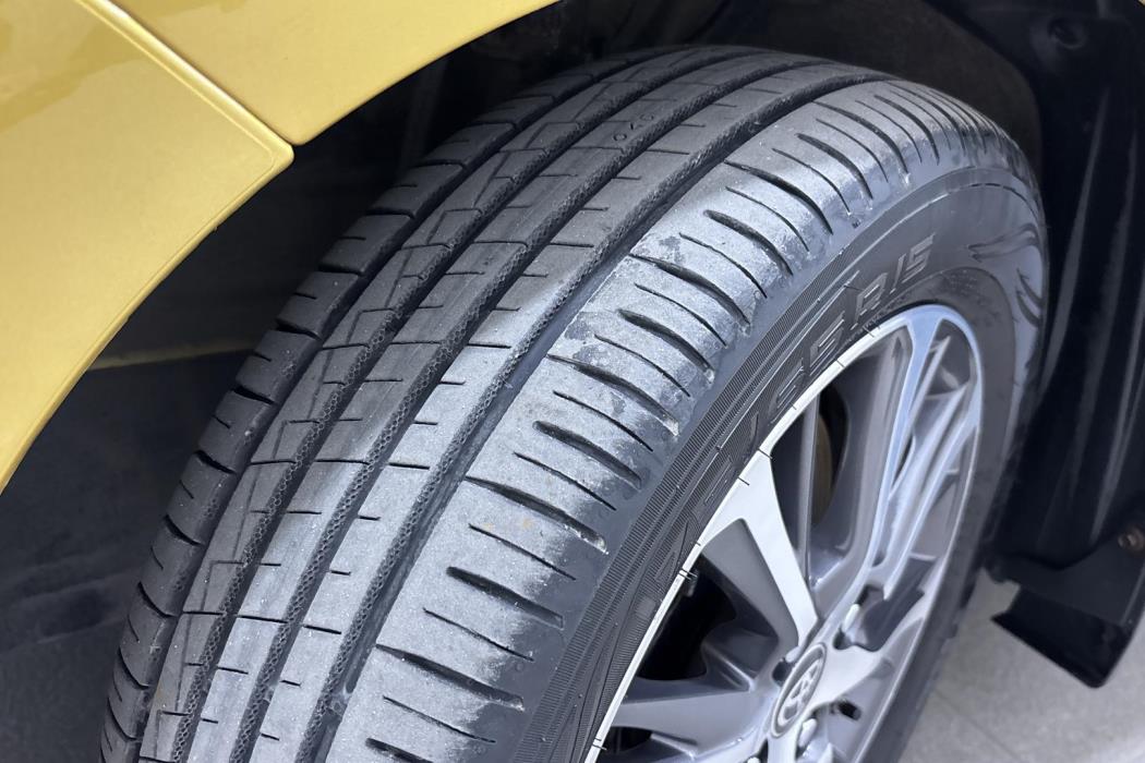 TOYOTA YARIS 2019