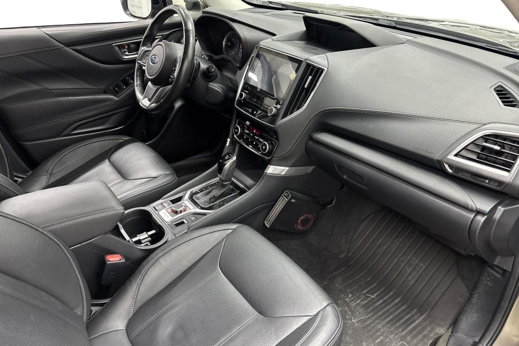 SUBARU FORESTER 2020
