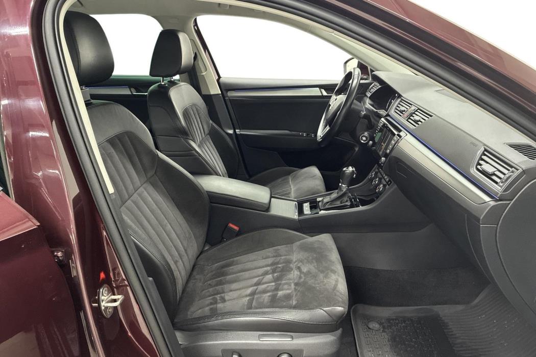 SKODA SUPERB 2015