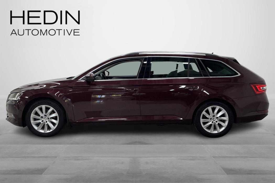 SKODA SUPERB 2015