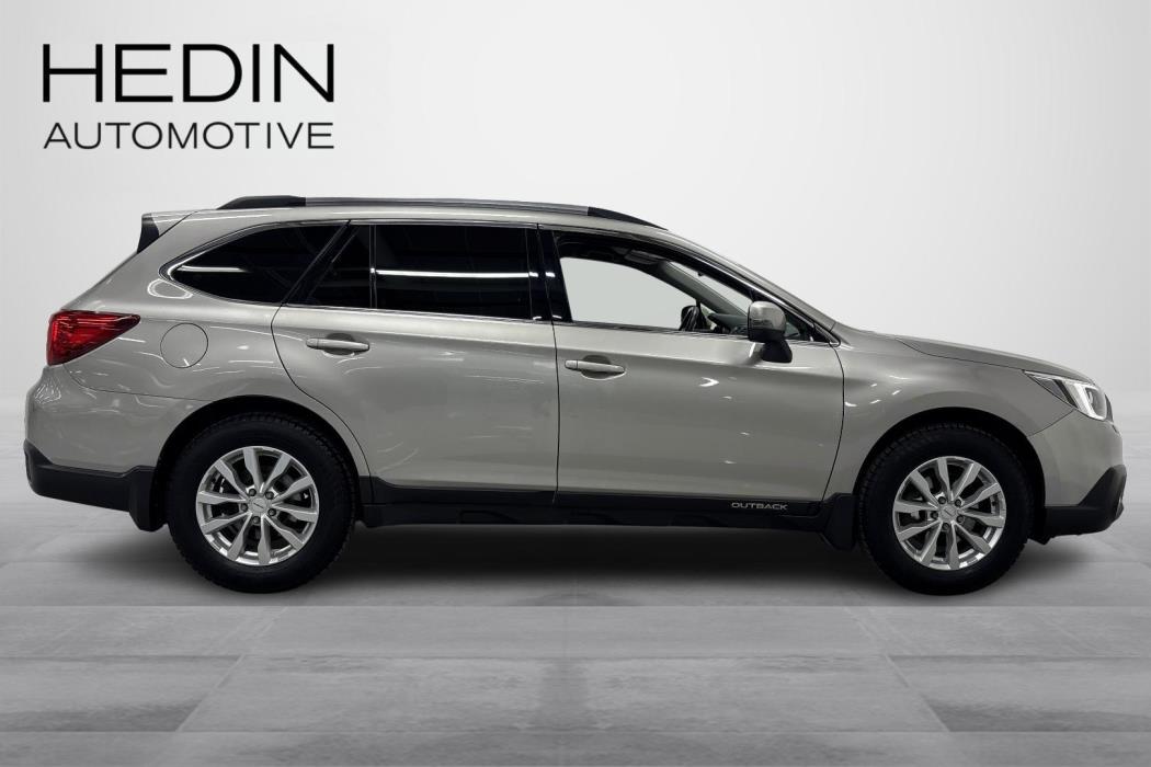SUBARU OUTBACK 2017