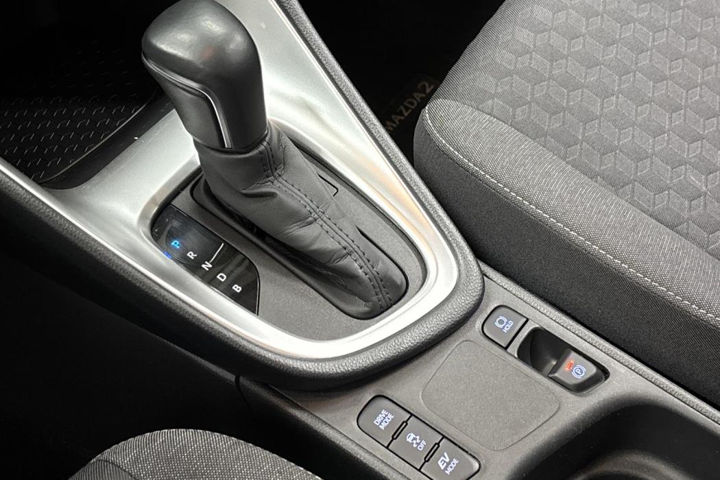 Mazda Mazda2 Hybrid 2022