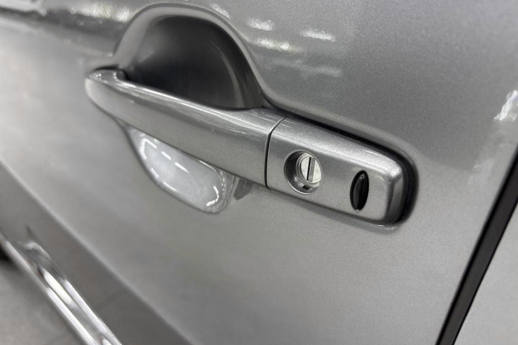 Mitsubishi Outlander PHEV 2020