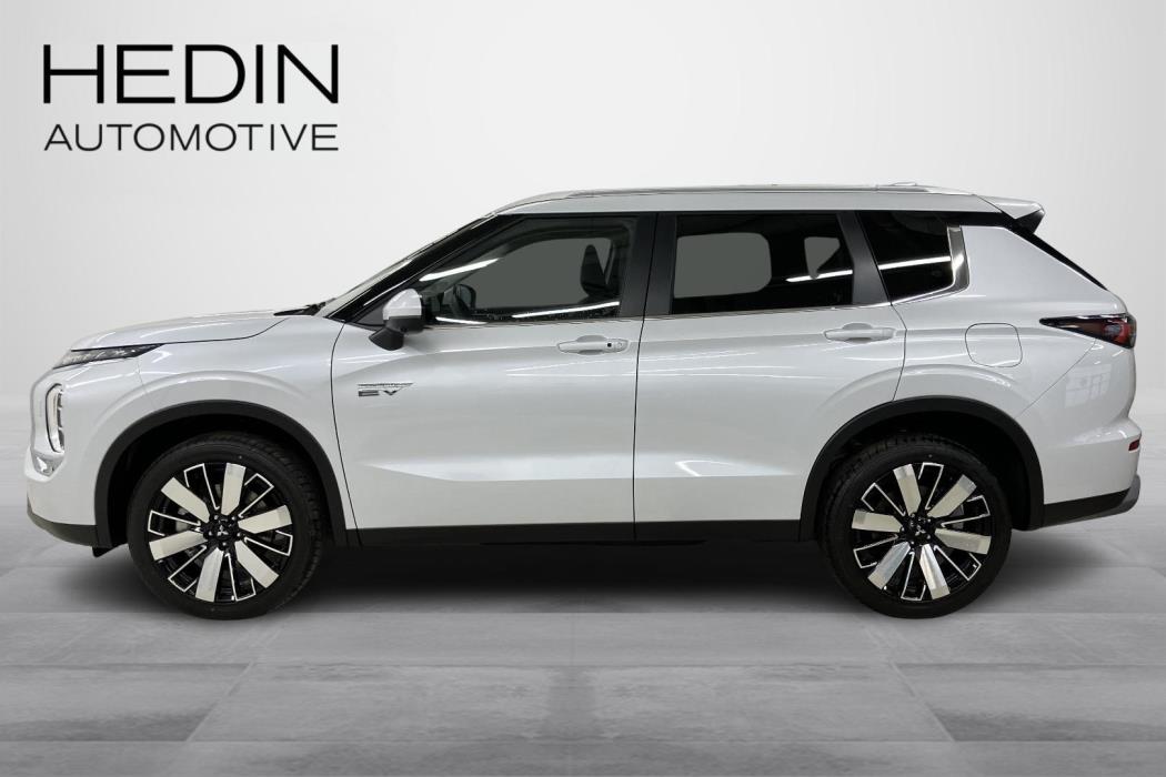 Mitsubishi Outlander 2025