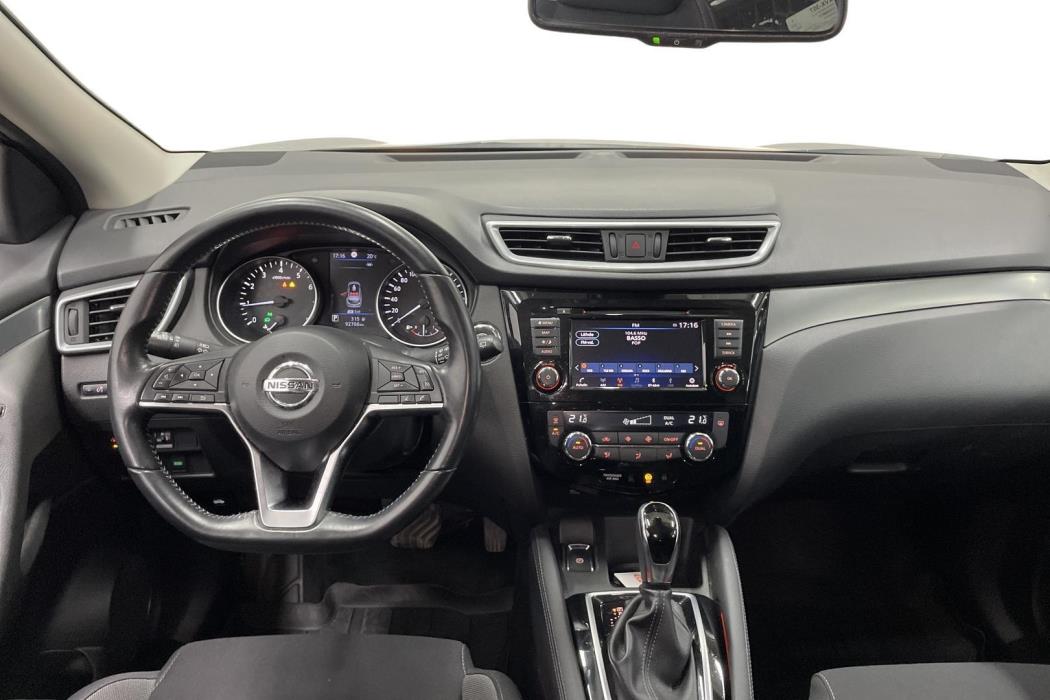 NISSAN Qashqai 2019